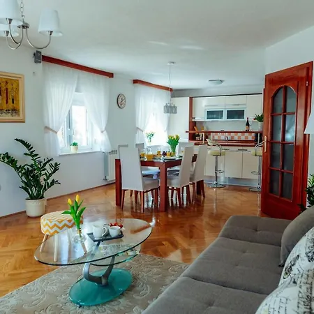 Ctim262 Holiday House With Private Pool