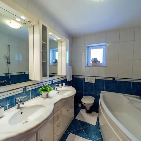 Ctim262 Holiday House With Private Pool *